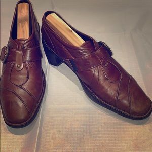 Joseph Seibel Calla heeled loafers. Size 9